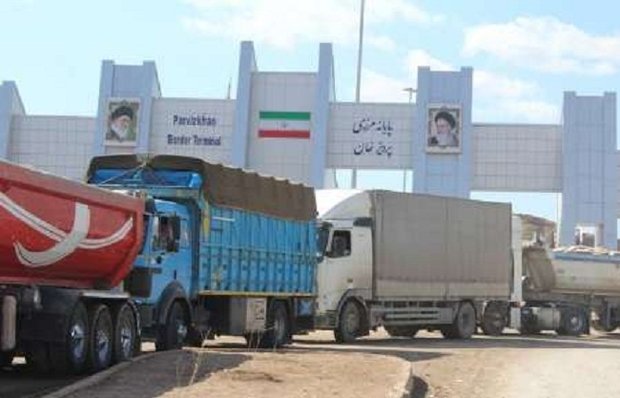 صادرات گوجه فرنگی از مرز پرویزخان