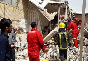 تخریب منزل مسکونی بر اثر انفجار آبگرمکن در قم