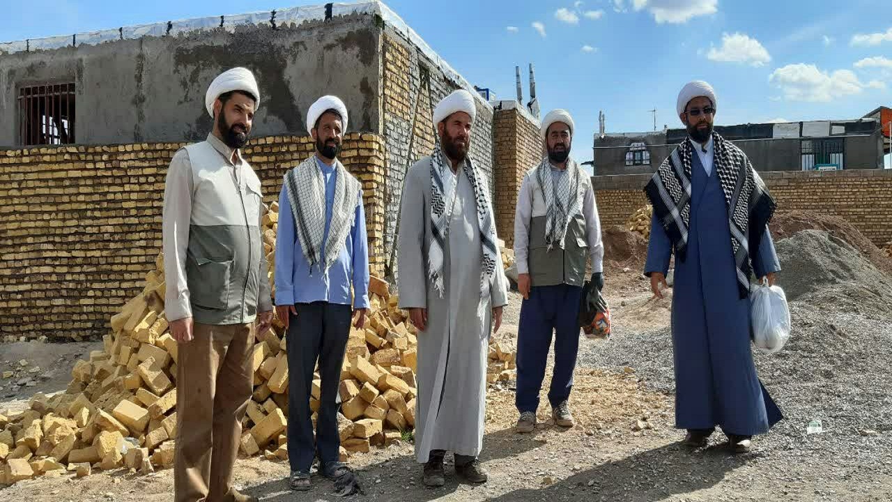 توزیع بیش از ۱۳هزار بسته معیشتی در رشتخوار