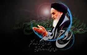 امام خمینی (ره) هم سیاست‌مدار بود و هم عارفی مجاهد