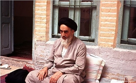 امام خمینی(ره)در بیان محافظ قمی اش/از خاطره اولین دیدار تا امام وکیل عروس ها می&zwnj;شدند&nbsp;