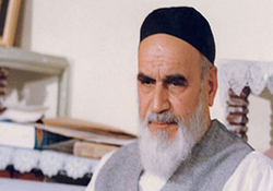 امام خمینی (ره): مستضعفین دنیا را از حقوق اولیه بشر محروم کردند + فیلم