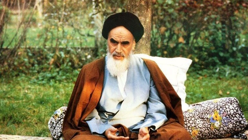 دست‌نوشته‌ امام خمینی که رهبر انقلاب به آن اشاره کردند چیست؟