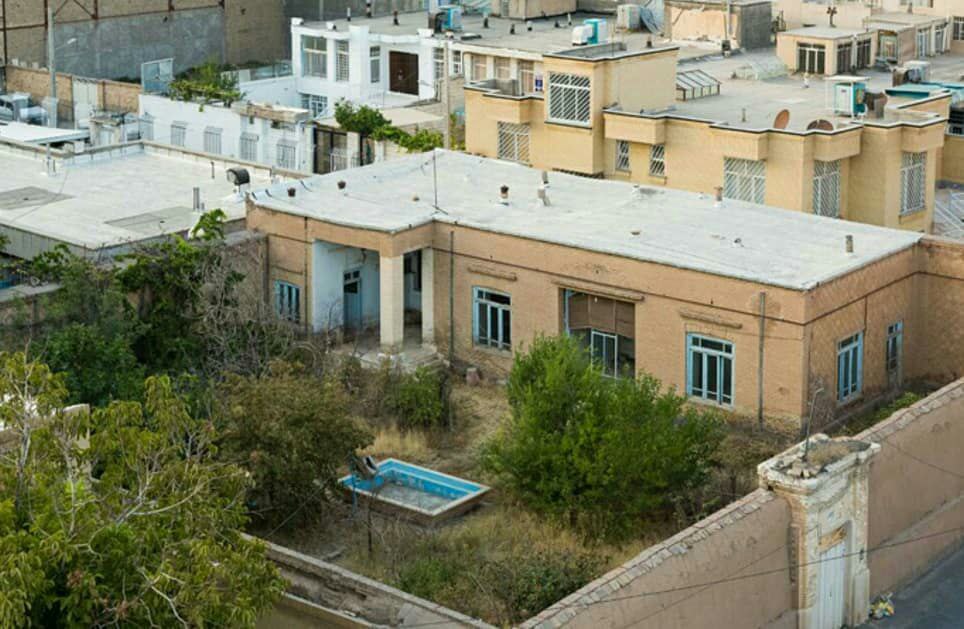 خانه پدر سنتور ایران تخریب شد/ سومین اثر تاریخی در غفلت مسئولین نابود شد