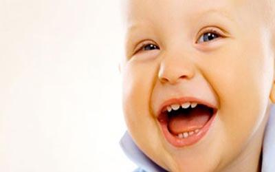 اگر کودکم تمایلی به مسواک زدن نشان نداد، چه باید بکنم؟