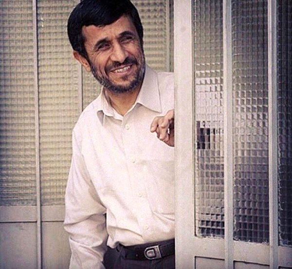 احمدینژاد مدل ۸۴ یا مدل ۹۶؛ کدام یک برای انتخابات ریاستجمهوری ۱۴۰۰ میآید؟ احمدینژاد مدل ۸۴ یا مدل ۹۶؛ کدام یک برای انتخابات ریاستجمهوری ۱۴۰۰ میآید؟