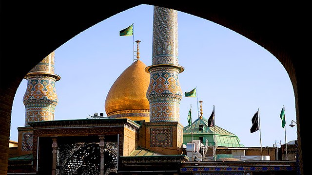 پخش زنده ويژه برنامه تعویض پرچم گنبد منور حضرت سیدالکریم(ع) از شبکه قرآن سیما