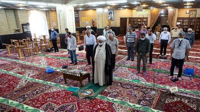 نماز جماعت در همه مساجد استان اقامه می شود
