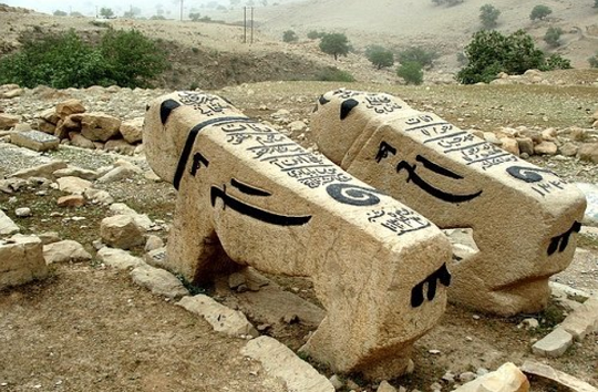 هنری غنوده در دل سنگ/ سنگ تراشی در مسیر رونق