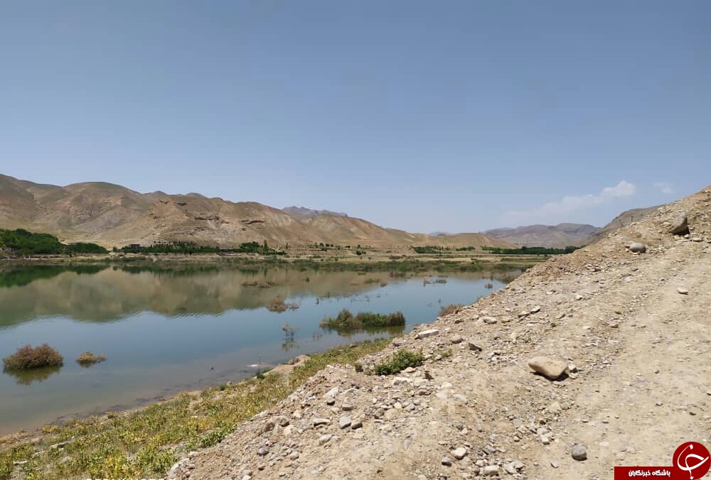 طبیعت زیبای بهار در حوالی سد کارده