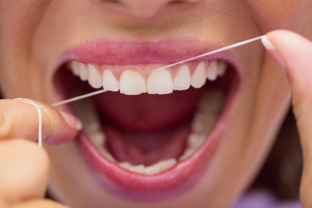 هزینه نخ دندان برای رعایت بهداشت دهان چقدر است؟