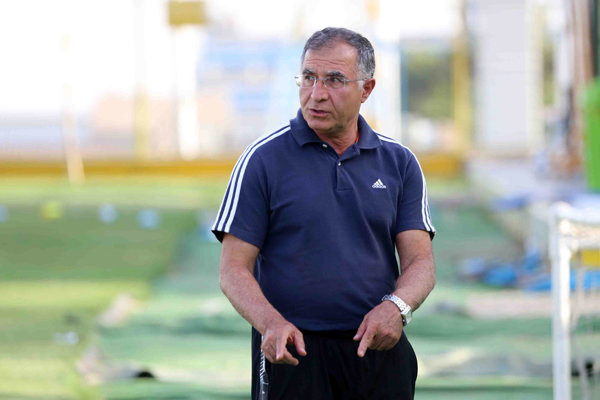 جلالی: بند فسخ قرارداد ویلموتس خیلی تحقیرآمیز است/ قطعا پرسپولیس قهرمان خواهد شد