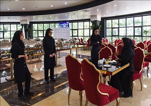 اولین رستوران ناشنوایان در استان یزد افتتاح شد