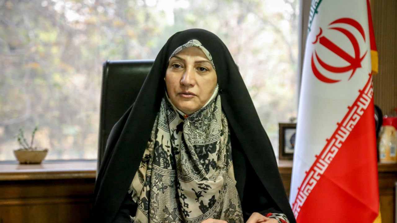حضور مشاوران مقیم در دفاتر نوسازی برای حل مشکل حقوقی اهالی کن
