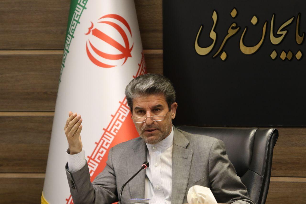 فرمانداران ارتباطات مردمی را تقویت کنند/ با نظارت بیشتر بر بازار باید مانع سودجویی برخی افراد شد