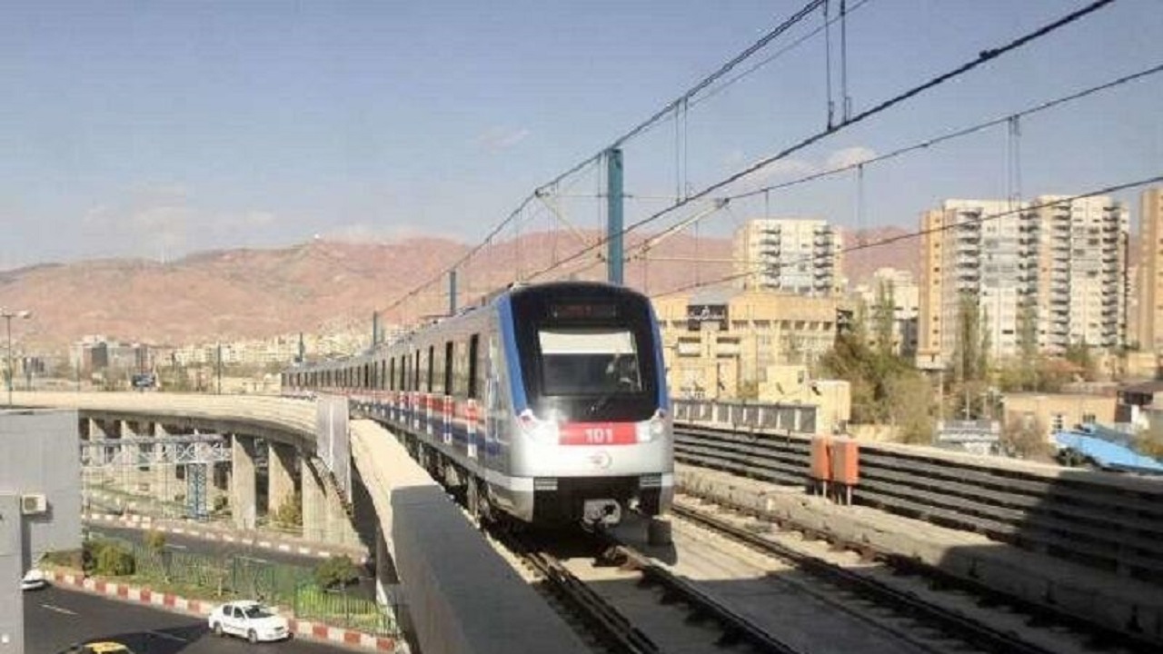 زمان انتظار قطارشهری تبریز ۴ دقیقه کاهش یافت