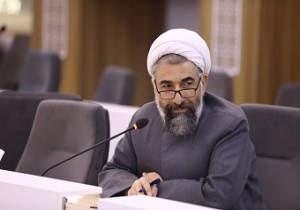 توزیع کارت های هدیه دو میلیون ریالی بین نیازمندان کردستانی