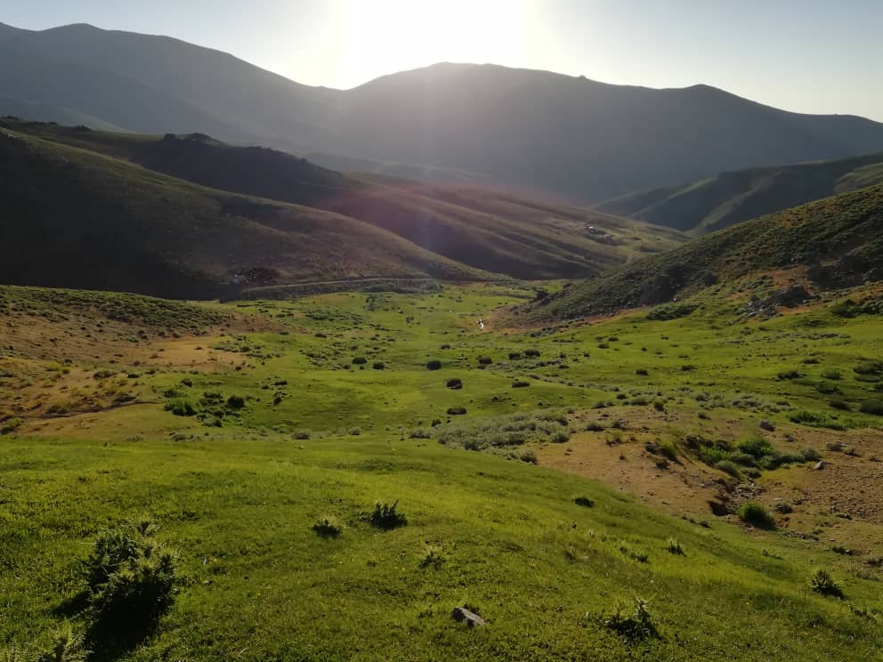 اجرای مانور مهار آتش سوزی مراتع در تویسرکان