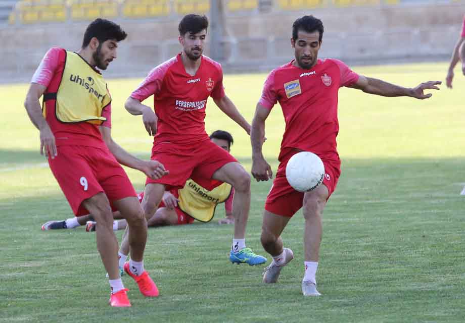 خوشه طلایی ساوه سومین حریف تدارکاتی پرسپولیس