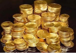 كاهش قيمت طلا و سكه همچنان ادامه دارد