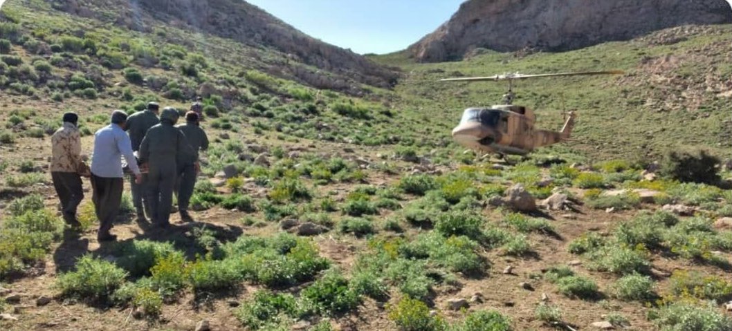 پرواز اورژانس هوایی کرمانشاه بر فراز کوه پراو