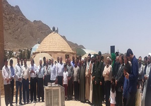 سنت دیرینه الوداع در ندوشن