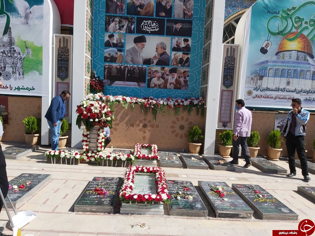 قدس در کنار فرمانده سپاه قدس+ عکس