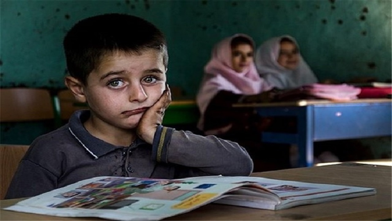 دانش‌آموزان بازمانده از تحصیل به چرخه آموزش باز می‌گردند