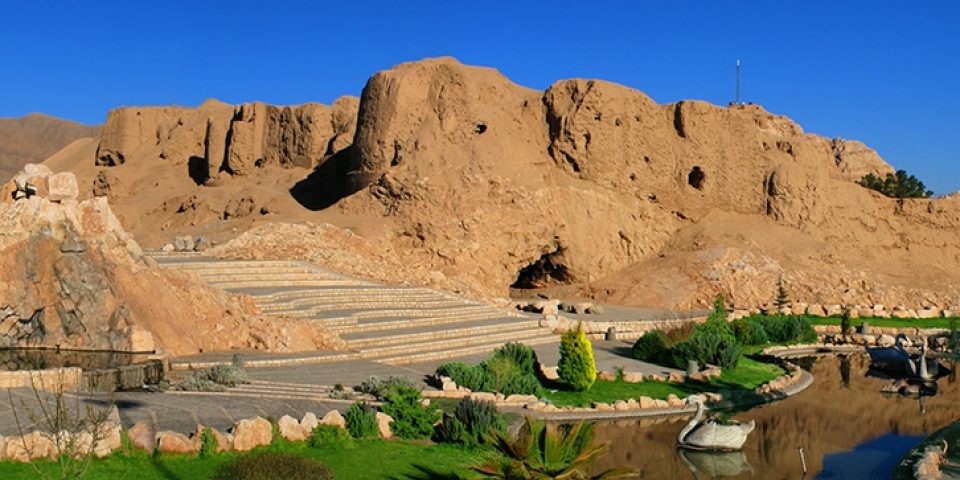 لزوم اصلاح و بازنگری حریم محدوده‌های تاریخی شهر کرمان