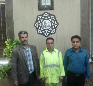 پاکبان با کیف پر از طلا و پول چه کرد؟