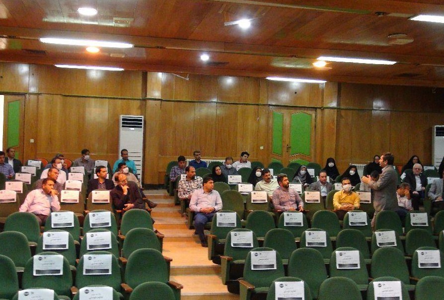 رعایت پروتکل‌های بهداشتی در پنجمین دوره انتخابات مجامع هلال احمر ایلام