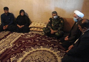 دلجویی از خانواده جانباز فوت شده در حادثه خودسوزی