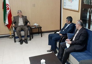 ۱۸ کیلومتر از محور‌های مواصلاتی شهرستان گرمی روکش آسفالت می‌شود