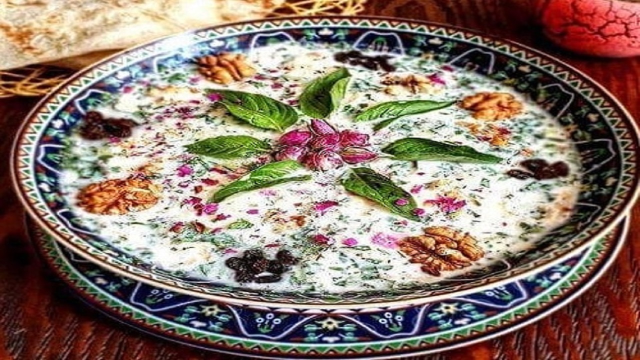 گفتگو با جلال زواره، داور برنامه دستپخت: جای نفت غذا صادر کنیم