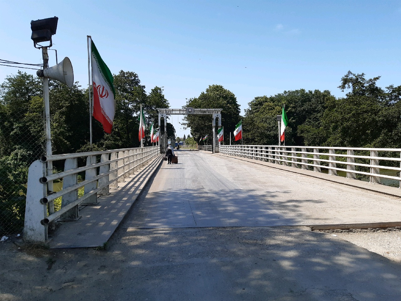 دست&zwnj;ها عاقبت بخیر می&zwnj;شوند/ فعالیت تالار&zwnj;های عروسی تخلف است/