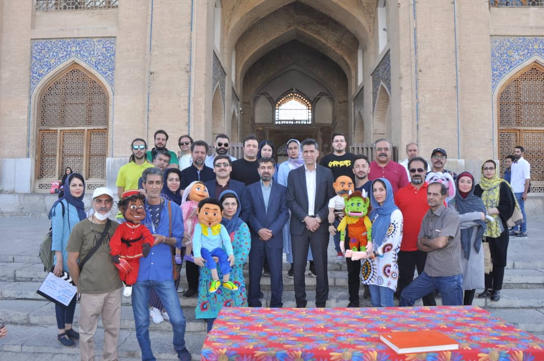 تولید مجموعه عروسکی کاروان عروسک‌ها در نصف جهان کلید خورد