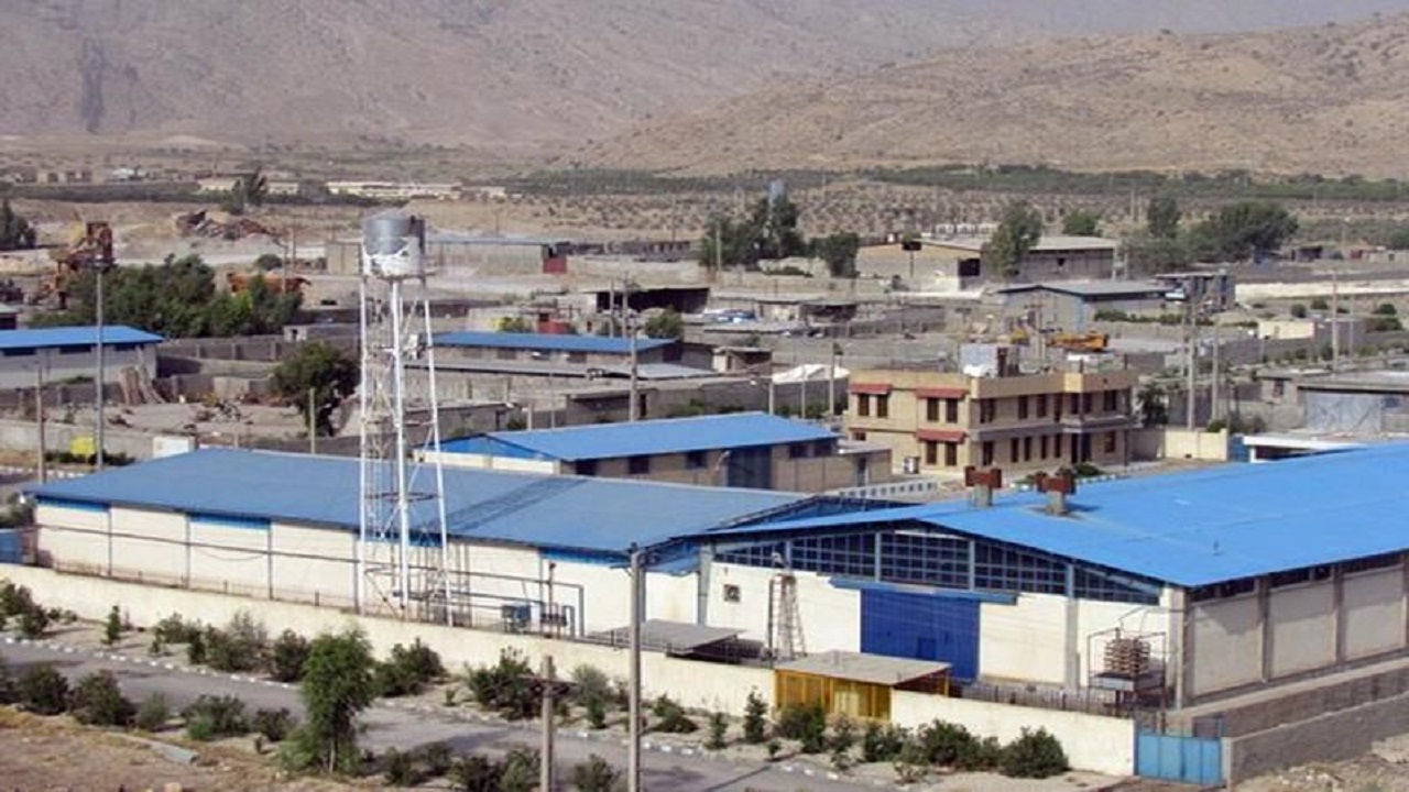 سرمایه‌گذاران مستقر در شهرک‌های صنعتی سیستان و بلوچستان حمایت می‌شوند