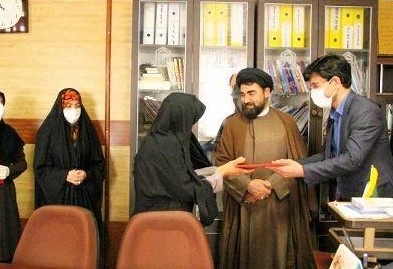 تقدیر از برگزیدگان مسابقات کتابخوانی در ایلام