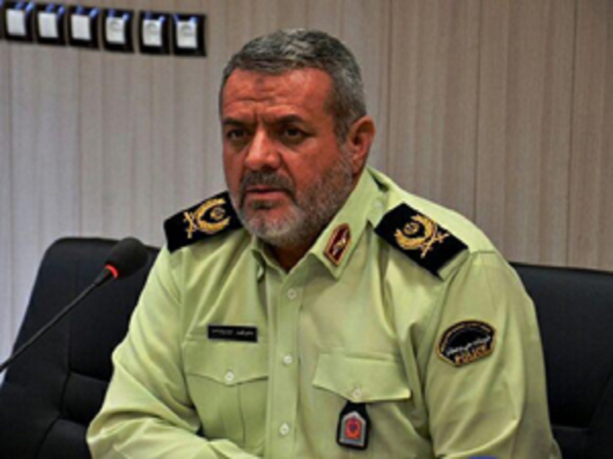 بیش از یک تن لواشک و آلوچه فاسد در الیگودرز کشف شد