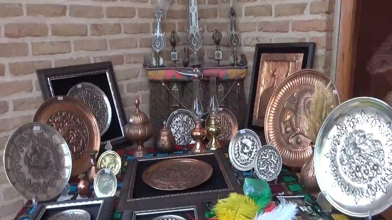صادرات ۶ میلیون دلاری صنایع‌دستی قزوین / پرداخت حدود ۱۵ میلیارد ریال تسهیلات به هنرمندان