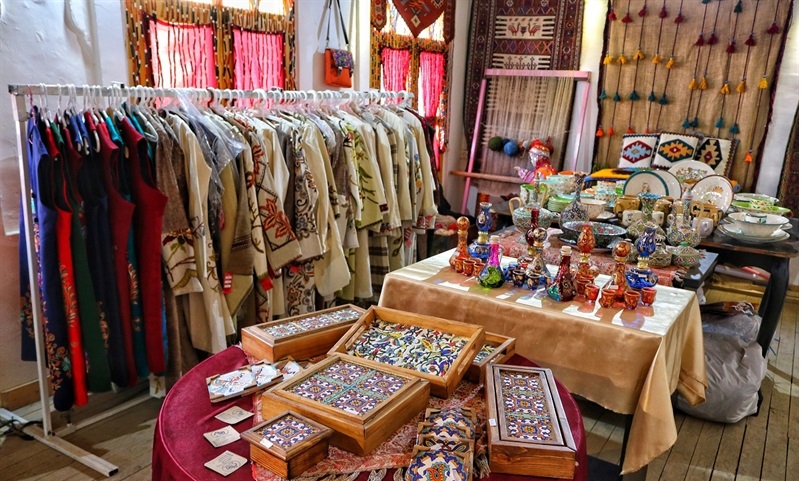 بسته‌بندی مناسب از ملزومات هنرمندان صنایع‌دستی خراسان شمالی