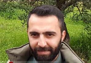 کشورت را به چند فروختی؟ به یک مشت دلار؟