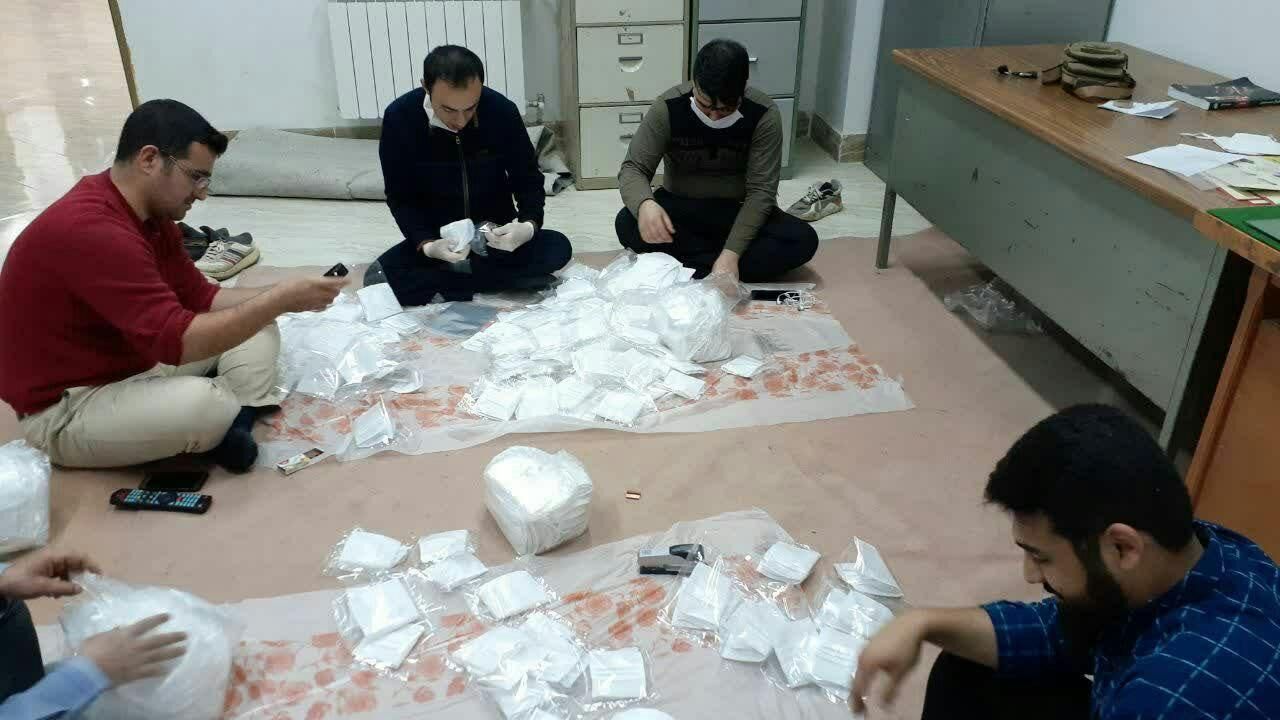 فعالیت گروه‌های جهادی خادم الشهدای سمنان برای مبارزه با کرونا