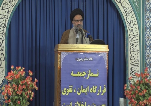 گلایه امام جمعه یاسوج از طرح های نیمه‌تمام در استان