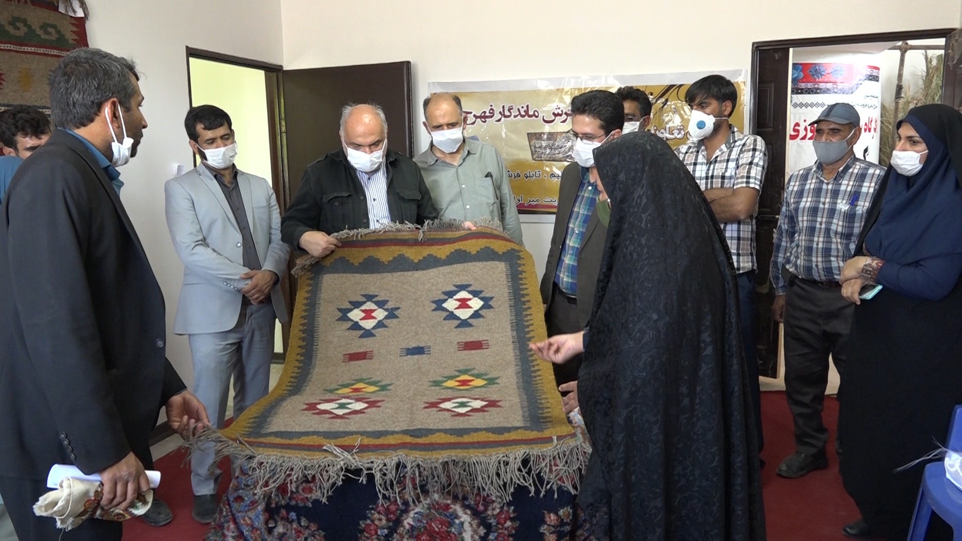 پرداخت تسهیلات ۴۰ میلیون تومانی به فعالان صنایع دستی در فهرج