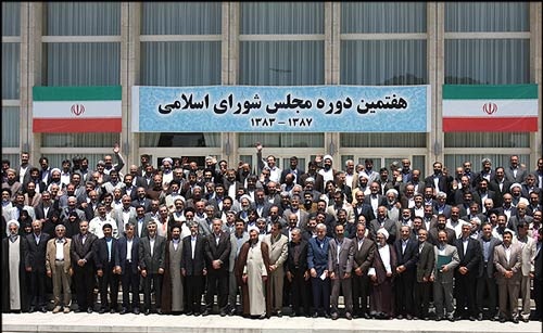 خانه&zwnj;های سازمانی مجلس در سعادت آباد و بررسی ادعای تصرف/ نماینده دوره دهم: برخی نمایندگان سه دوره اول مجلس، خانه ها را تخلیه نمی کردند