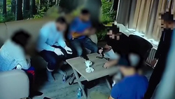 حمله تروریستی و گروگان‌گیری در محل ساختمان بورس پاکستان + فیلم
