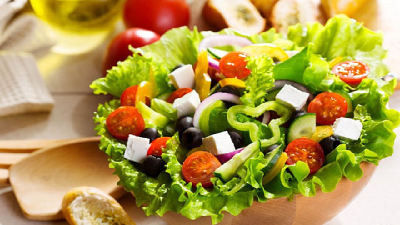 در تابستان چه بخوریم و چه نخوریم؟