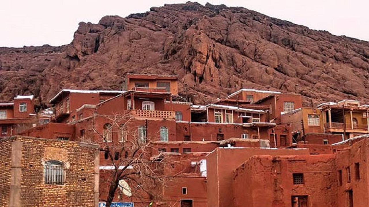 روستای دیدنی و تاریخی ابیانه در نطنز + فیلم
