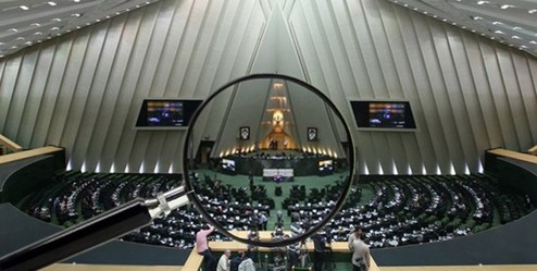 انکار از دولتی&zwnj;ها و اصرار از مجلسی&zwnj;ها/ جاماندگان سهام عدالت سرشان بی&zwnj;کلاه می&zwnj;ماند؟